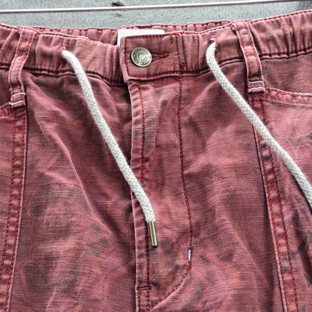 Pilcro Anthropologie Women Pants M Red Floral Trailblazer Jogger Distressed 27" - Picture 10 of 16